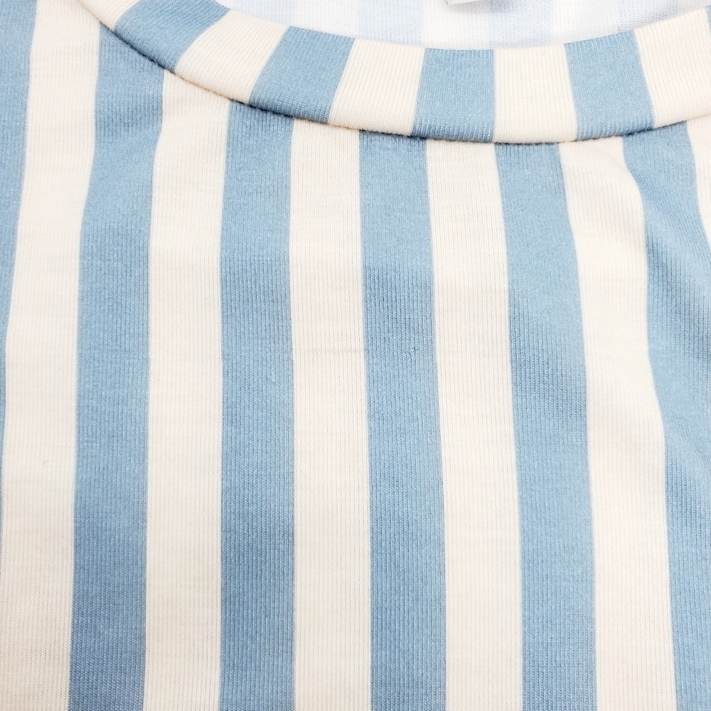 Love Fire Light Blue & White Striped Twist Side Sleeveless Top - Picture 3 of 7